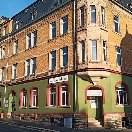 Zur Friedrichsruh Bed & Breakfast Oelsnitz  Exterior photo