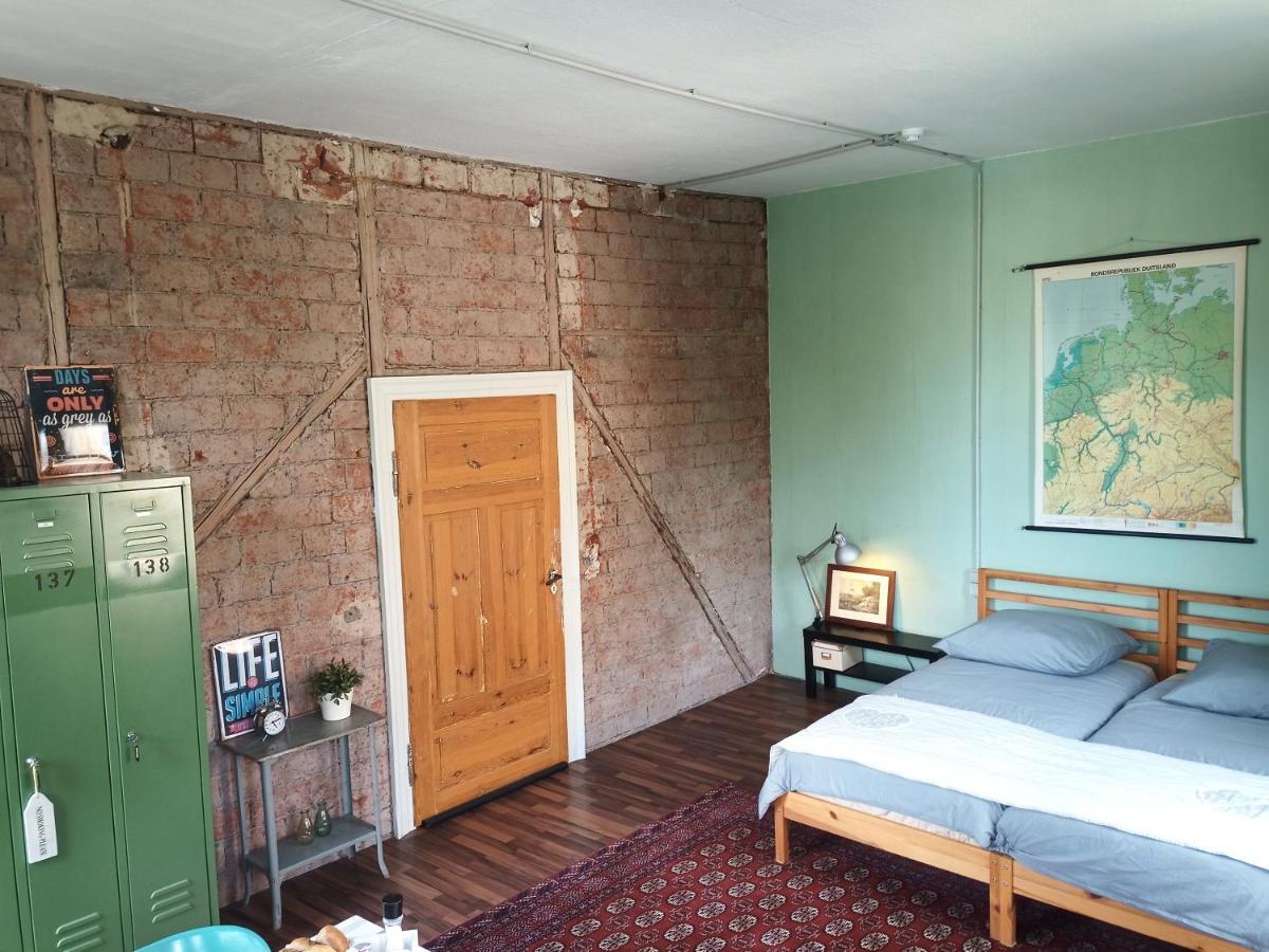 Zur Friedrichsruh Bed & Breakfast Oelsnitz  Exterior photo