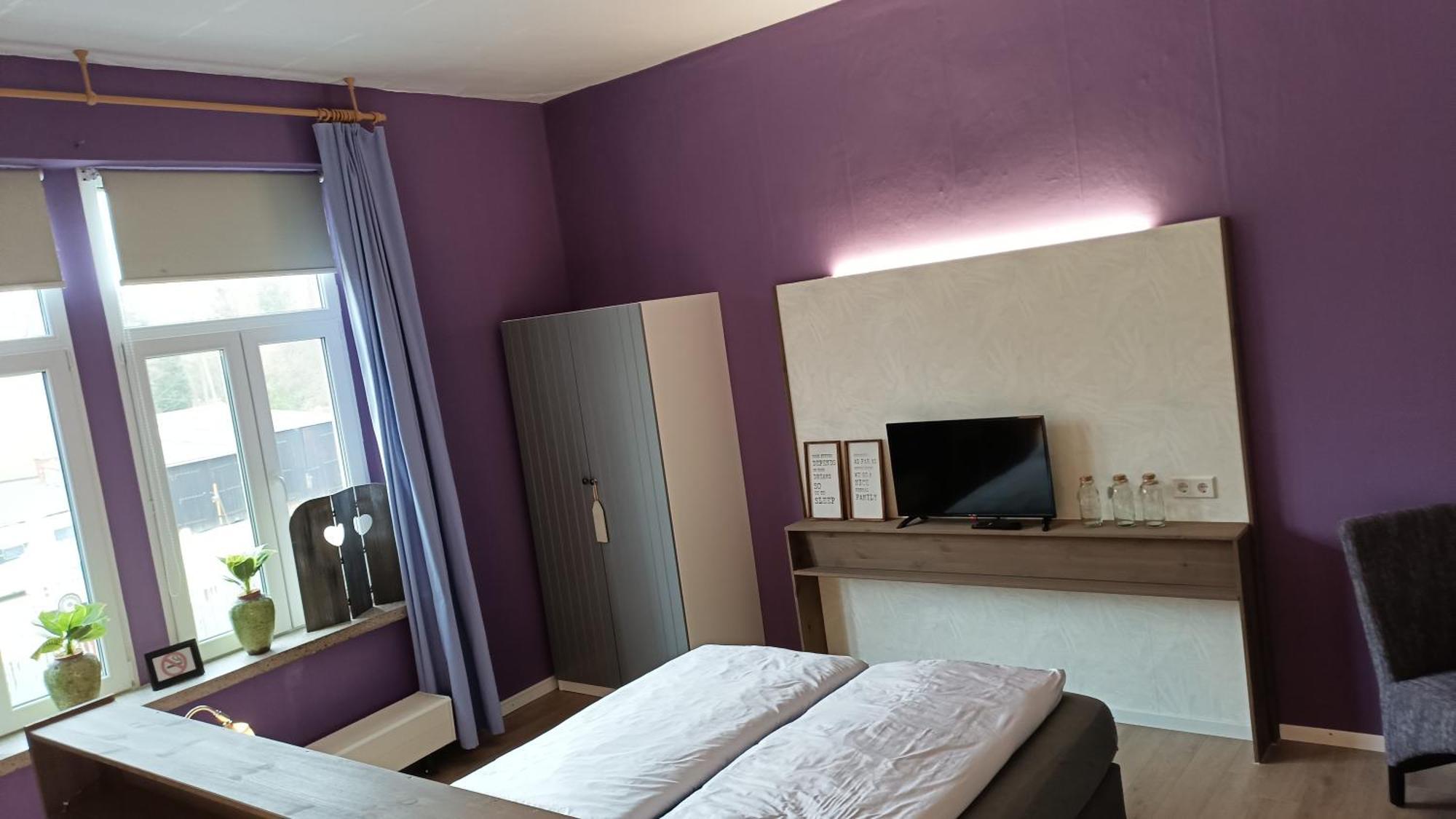 Zur Friedrichsruh Bed & Breakfast Oelsnitz  Exterior photo